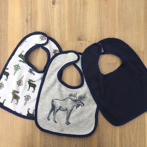 3 Baby bibs boy